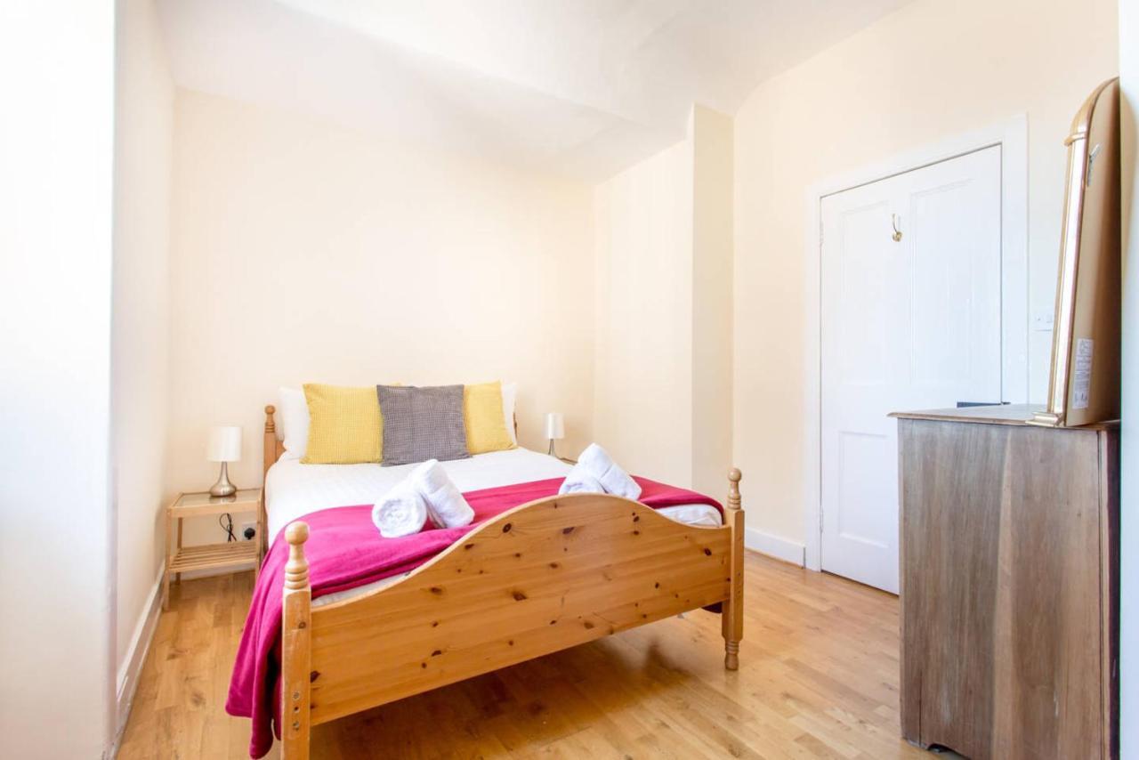 Appartement Altido Retro Castle Retreat 2Bed à Édimbourg Chambre photo